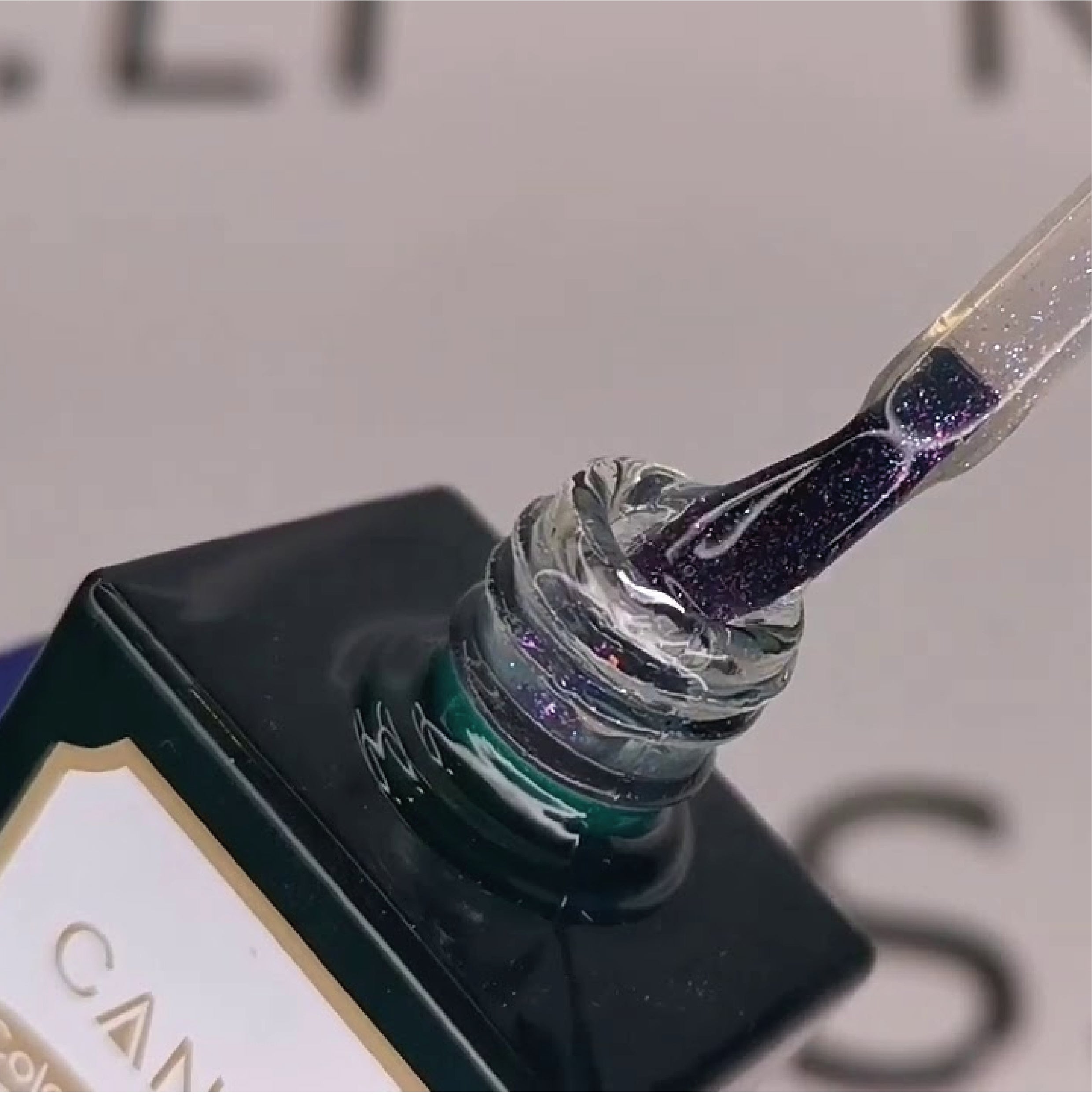 Colorful Glitter topcoat Canni 16 ml